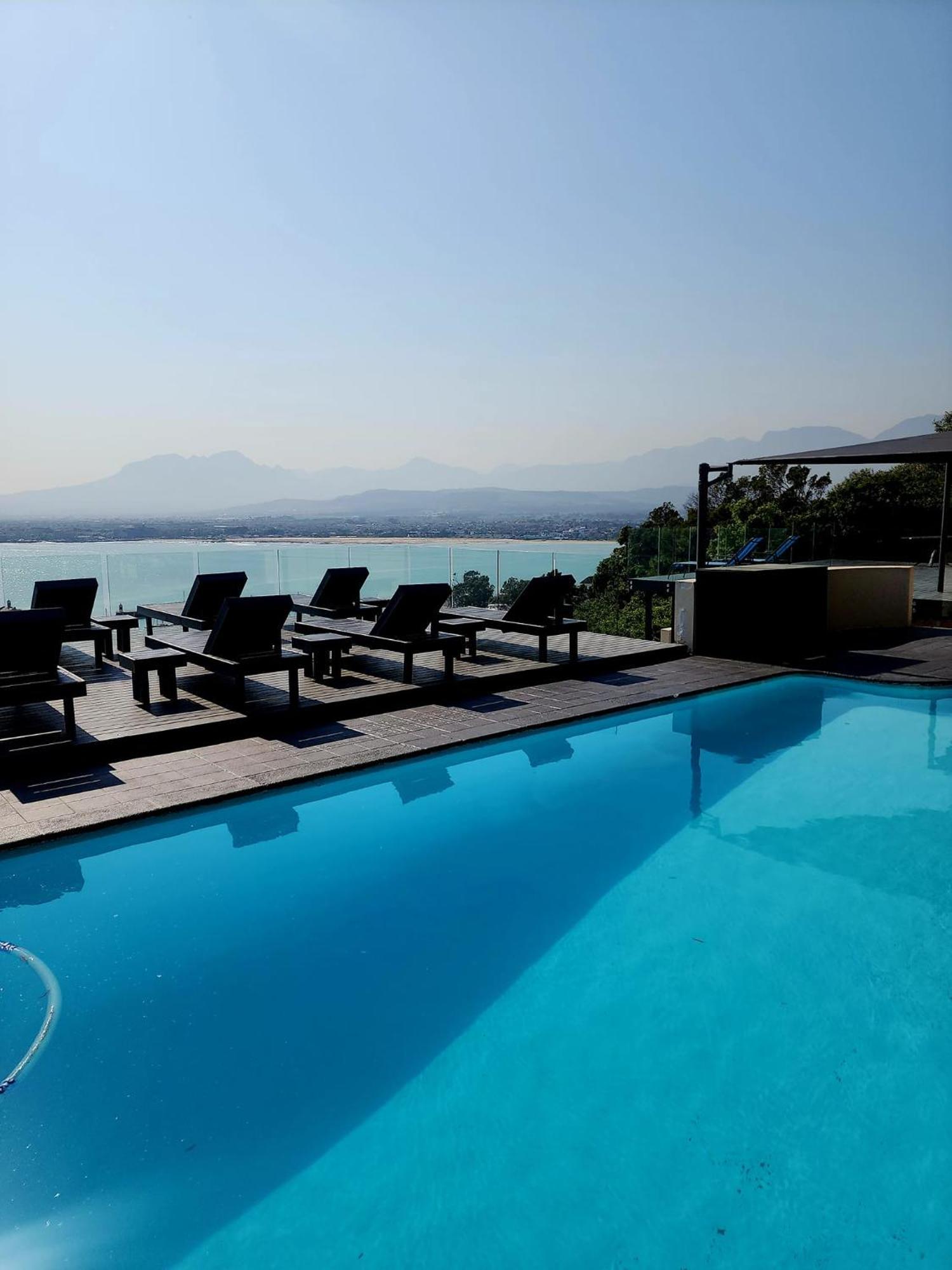 Bikini Beach Manor Gordon's Bay Eksteriør billede